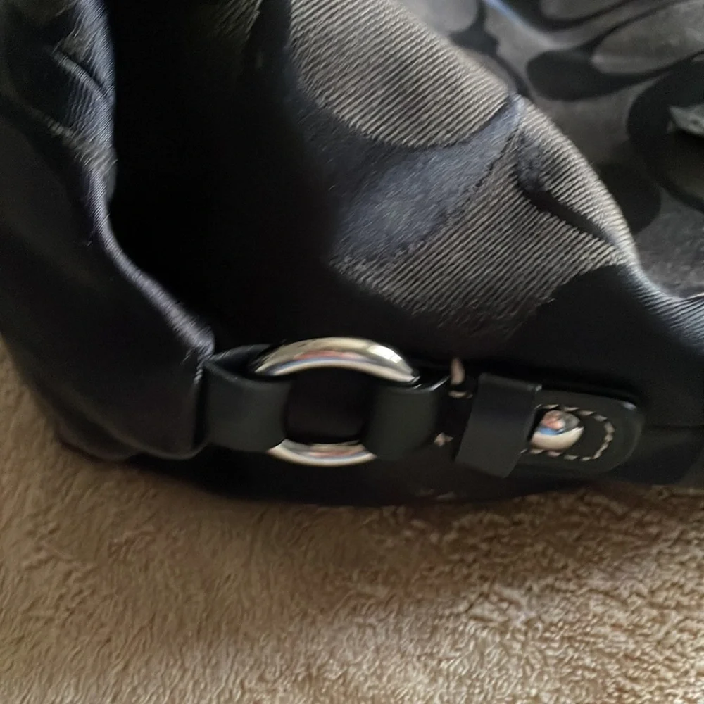 Coach Purse - Picture 6 of 13